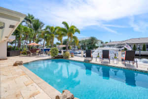 2330 48th Street, Lighthouse Point, FL 33064 - MLS#R11168454