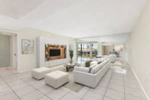 9220 14th Street, Boca Raton, FL 33428 - MLS#R11168468