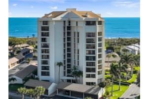 2400 Ocean Drive, Fort Pierce, FL 34949 - MLS#R11168492