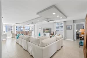 2000 Ocean Boulevard, Delray Beach, FL 33483 - MLS#R11168506