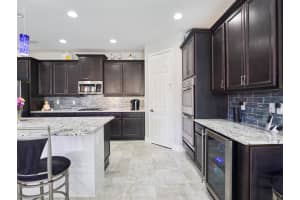 10095 Oak Tree Circle, Port Saint Lucie, FL 34987 - MLS#R11168548