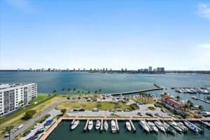 220 Lake Shore Drive, Lake Park, FL 33403 - MLS#R11168551