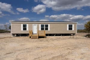 19033 262nd Street, Okeechobee, FL 34972 - MLS#R11168577