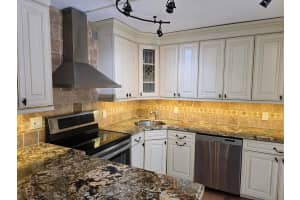 1440 Augusta Circle, Delray Beach, FL 33445 - MLS#R11168651