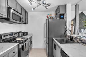 1423 Meadows Circle, Boynton Beach, FL 33436 - MLS#R11168669