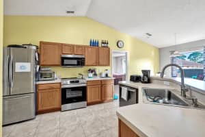 1020 Barbarosa Avenue, Port Saint Lucie, FL 34953 Sold 06/01/26