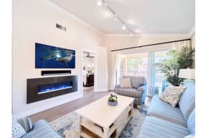 19218 Glenmoor Drive, West Palm Beach, FL 33409 - MLS#R11168683