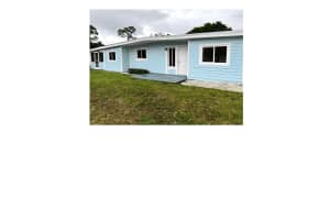 360 Barraclough Street, Fort Pierce, FL 34982 - MLS#R11168697