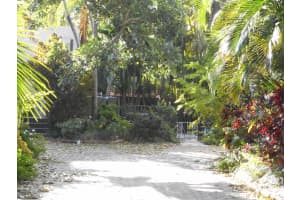 2421 Georgia Avenue, West Palm Beach, FL 33401 - MLS#R11168713