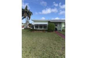 211 Country Lane, Boynton Beach, FL 33435 - MLS#R11168733