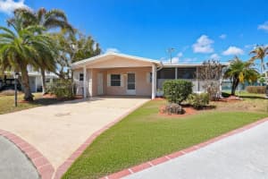 8179 Sandwedge Terrace, Port Saint Lucie, FL 34952 - MLS#R11168745