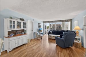 336 Golfview Road, North Palm Beach, FL 33408 - MLS#R11168750