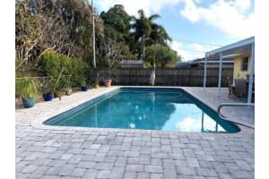 394 Evergreen Avenue, Tequesta, FL 33469 - MLS#R11168760