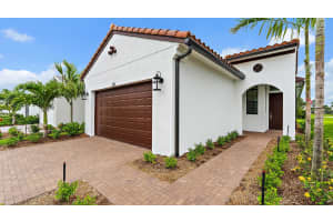 203 SE Via Sangro, Port St. Lucie, FL 34952, Port Saint Lucie, FL 34952 - MLS#R11168775