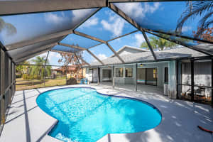 2482 Avondale Street, Port St Lucie, FL 34984 - MLS#R11168798