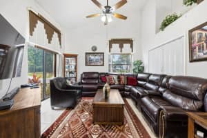 10933 Stafford Cir S Circle, Boynton Beach, FL 33436 - MLS#R11168806