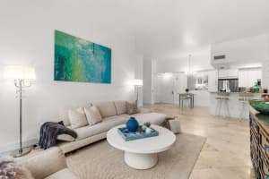 99 Mizner Boulevard, Boca Raton, FL 33432 - MLS#R11168870