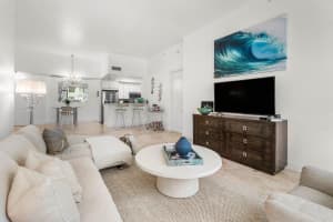 99 Mizner Boulevard, Boca Raton, FL 33432 - MLS#R11168870