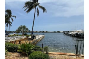 160 Yacht Club Way 212, Hypoluxo, Fl 33462, Hypoluxo