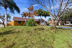 1370 Navajo Lane, Port Saint Lucie, FL 34983 - MLS#R11168878