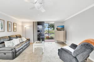 5220 Las Verdes Circle Circle, Delray Beach, FL 33484 - MLS#R11168884