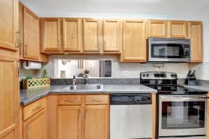 5220 Las Verdes Circle Circle, Delray Beach, FL 33484 - MLS#R11168884