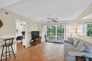 1810 New Palm Way, Boynton Beach, FL 33435 - MLS#R11168925