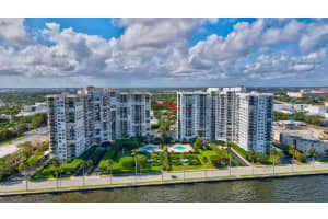 1701 Flagler Drive, West Palm Beach, FL 33401 - MLS#R11168937