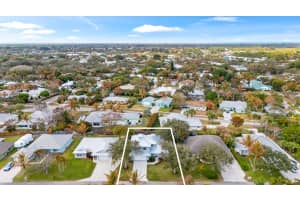 9325 Mercury Street, Hobe Sound, FL 33455 - MLS#R11168939