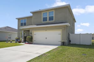 5255 Oakland Lake Circle, Fort Pierce, FL 34951 - MLS#R11168959