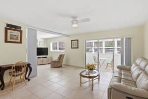 721 Lori Drive, Palm Springs, FL 33461 - MLS#R11169002