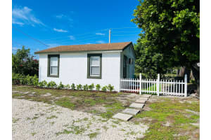 1036 Park Avenue, Delray Beach, FL 33483 - MLS#R11169045