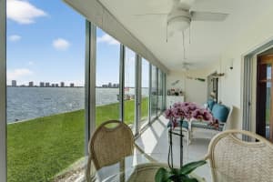 100 Wettaw Lane, North Palm Beach, FL 33408 - MLS#R11169094