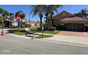 12390 Summer Springs Dr Drive, Boynton Beach, FL 33437 - MLS#R11169095