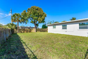 656 6th Street, Riviera Beach, FL 33404 - MLS#R11169100