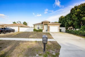 128 Broward Avenue, Greenacres, FL 33463 - MLS#R11169119