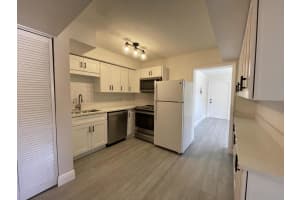 701 4th Street, Boynton Beach, FL 33435 - MLS#R11169130