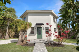 943 York Street, West Palm Beach, FL 33401 - MLS#R11169197