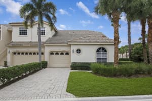 8400 Mulligan Circle, Port Saint Lucie, FL 34986 - MLS#R11169221