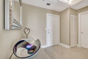 700 Boynton Beach Boulevard, Boynton Beach, FL 33435 - MLS#R11169269