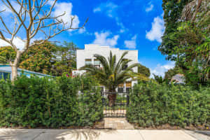 825 34th Street, West Palm Beach, FL 33407 - MLS#R11169290