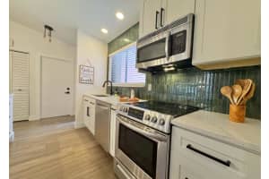 31 Walcott Drive, Boynton Beach, FL 33426 - MLS#R11169304