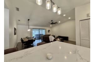 31 Walcott Drive, Boynton Beach, FL 33426 - MLS#R11169304