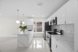 5664 Boynton Crescent, Boynton Beach, FL 33437 - MLS#R11169351