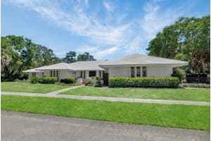 800 17th Street, Boca Raton, FL 33486 - MLS#R11169400