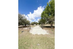 19363 262nd Street, Okeechobee, FL 34972 - MLS#R11169433