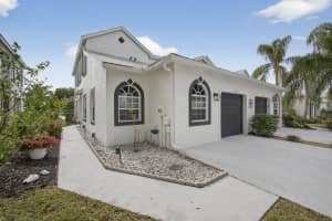 10726 Pelican Drive, Wellington, FL 33414 - MLS#R11169491