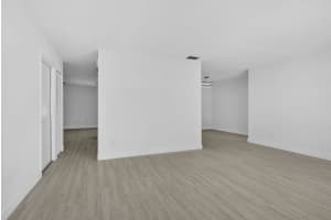 129 Bilbao Street, Royal Palm Beach, FL 33411 - MLS#R11169530