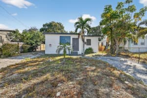 1257 35th Street, Riviera Beach, FL 33404 - MLS#R11169545