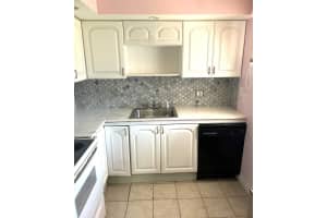 506 Lori Drive, Palm Springs, FL 33461 - MLS#R11169599